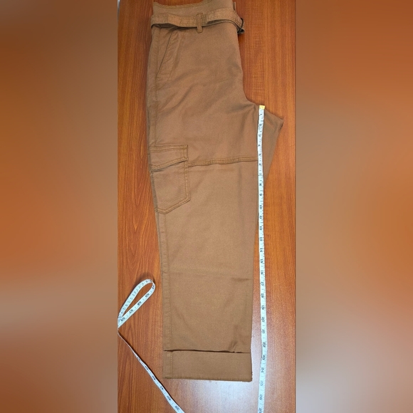 Cabi Paper Bag Cargo Pants Women’s Size 8 Belted Straight Leg Stretch Twill 6045 - Picture 6 of 10